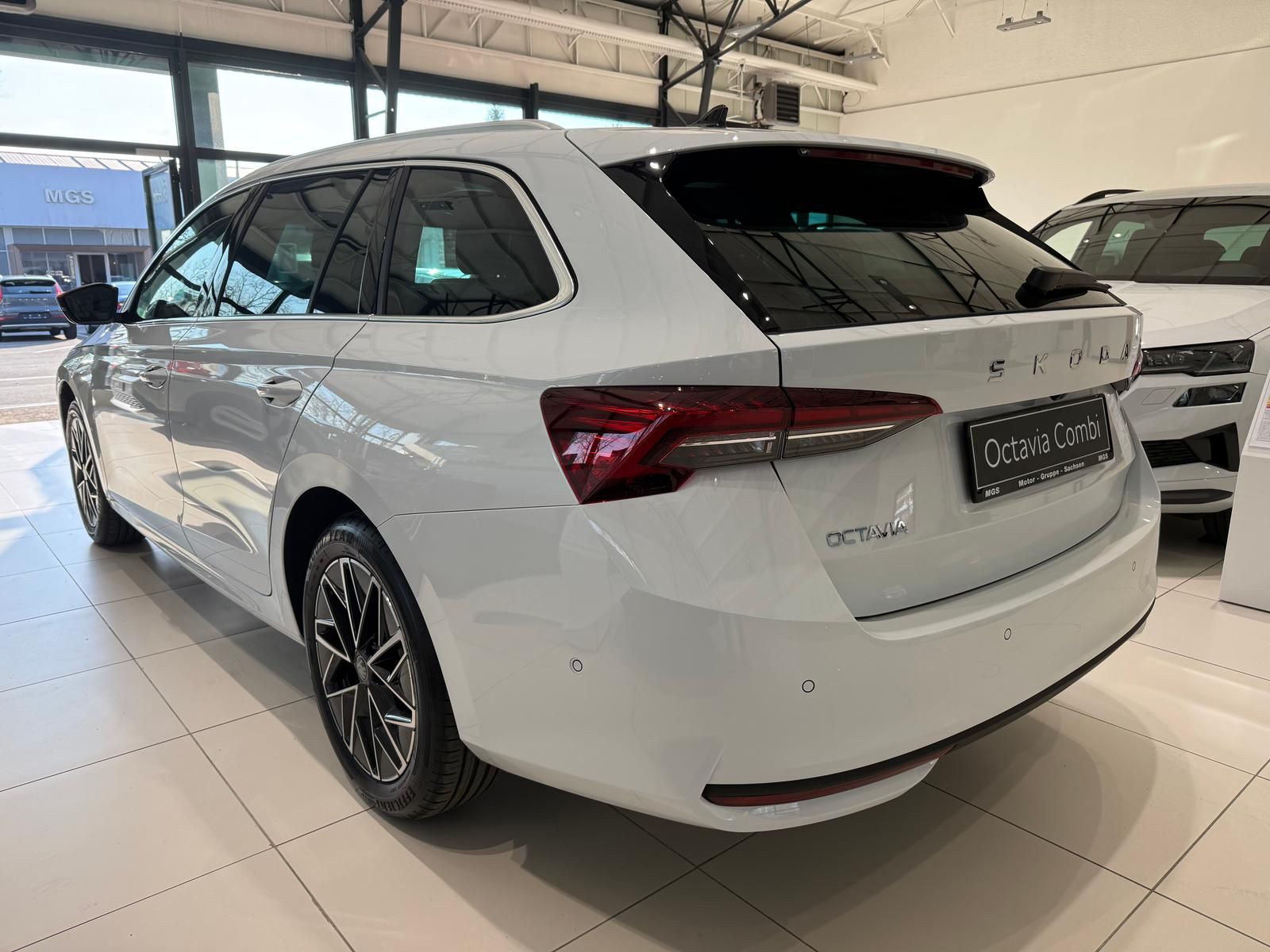 Skoda Octavia - Bild 3