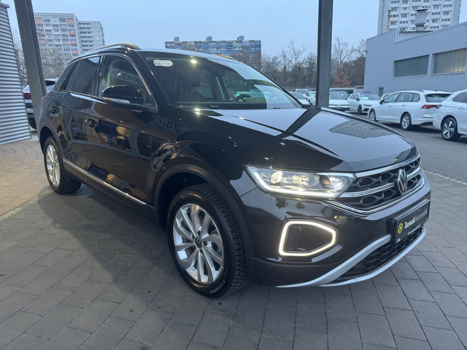 Volkswagen T-Roc - Bild 4