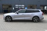 Volvo V60 B4 Benzin DKG Plus Dark*FSHZG*360°*ACC - silberne Volvo V60