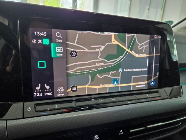 Golf VIII Active 2.0 TDI LED+ NAV ACC APP SIDE