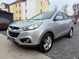 Hyundai ix35 Premium AWD*4WD*AHK*SHZ*NAVI*EU5*2HA*TEMPO* - Hyundai ix35 Premium mit Diesel-Antrieb