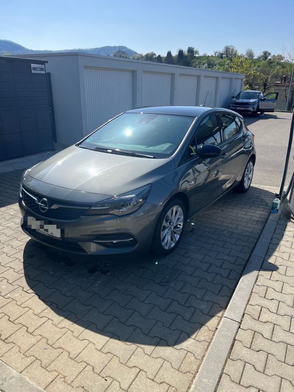 Image of Opel Astra
