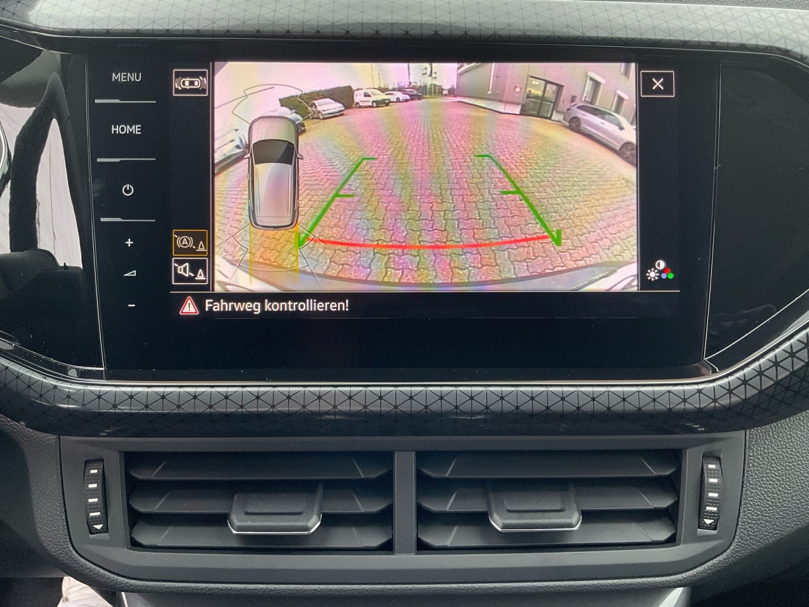 Volkswagen T-Cross - Bild 17