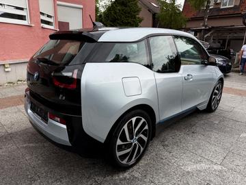 صورة 9 لـ 2014 BMW I3