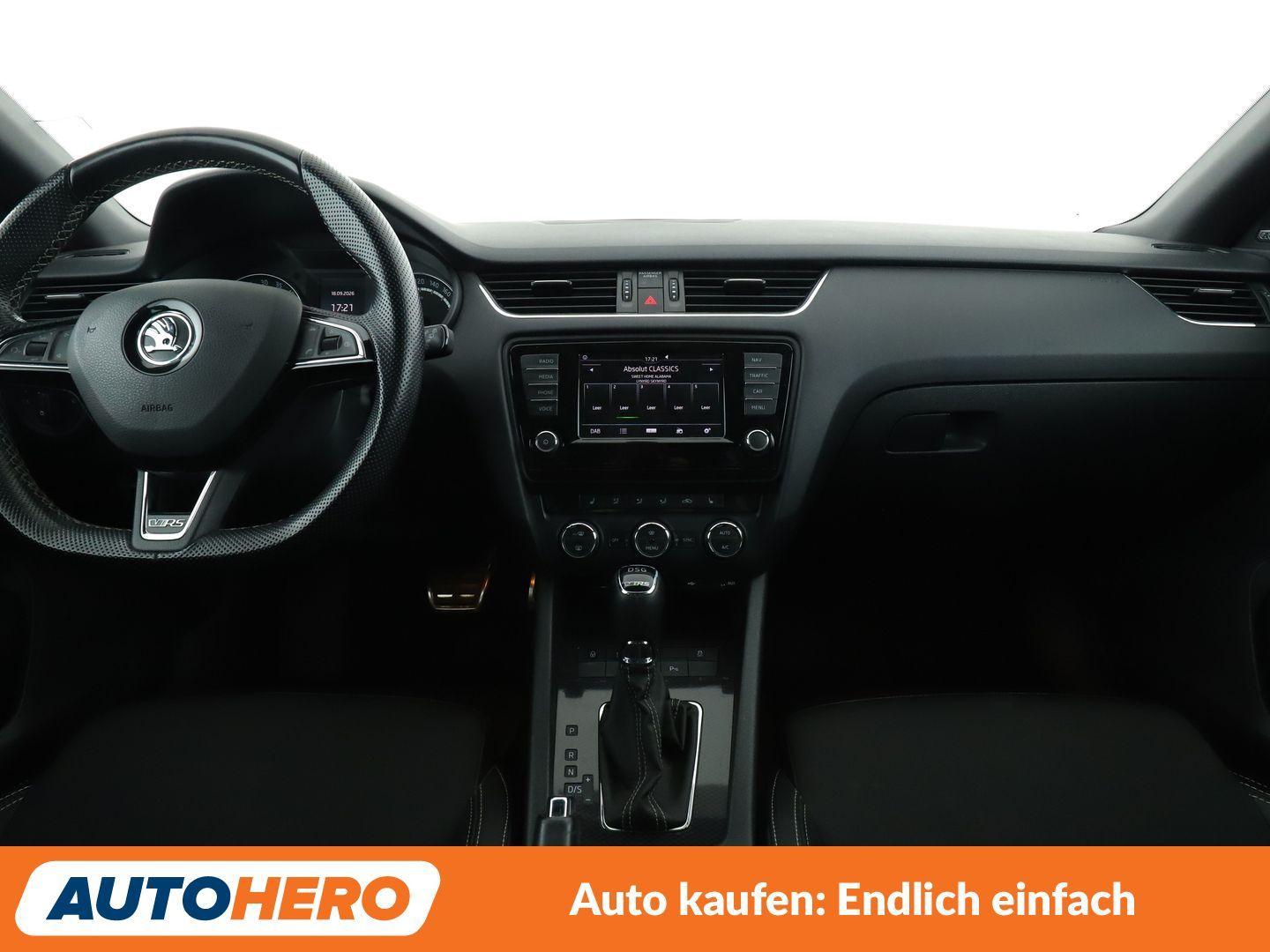Skoda Octavia 2.0 TDI RS Aut.*NAVI*XENON*TEMPO*CAM*PDC