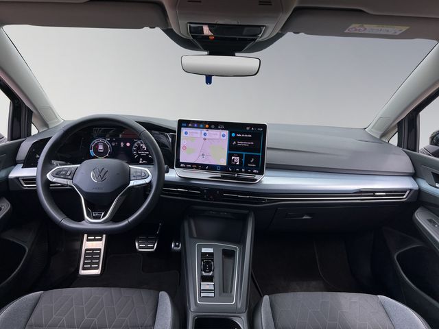 Golf VIII 1.5 eTSI 110 kW Goal ACC FACEL. LED