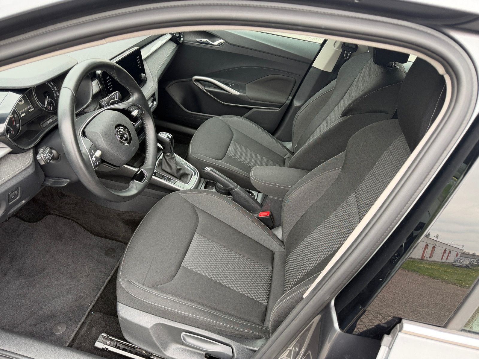 Fabia 1,0 TSI DSG Style Kamera CarPlay LED