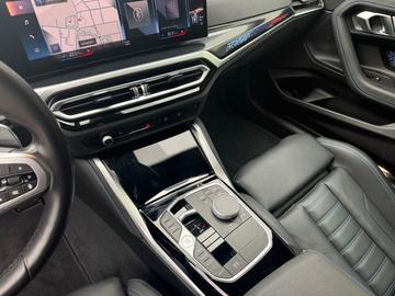 صورة مصغرة 12 لـ 2023 BMW M240I