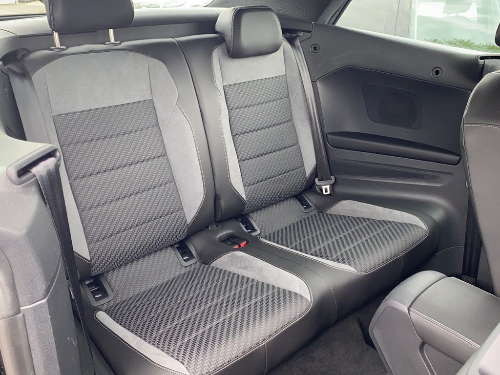 Volkswagen T-Roc - Bild 12