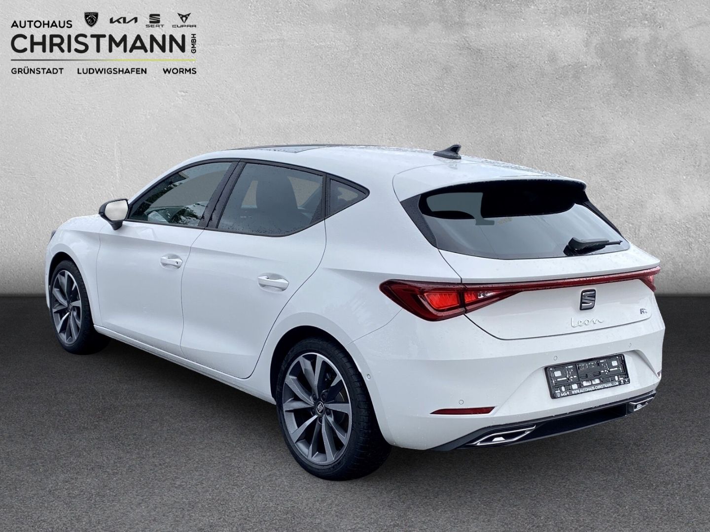 Fahrzeugabbildung SEAT Leon Seat  1,5 eTSI*PDC*NAVI*SHZ*ALLU*