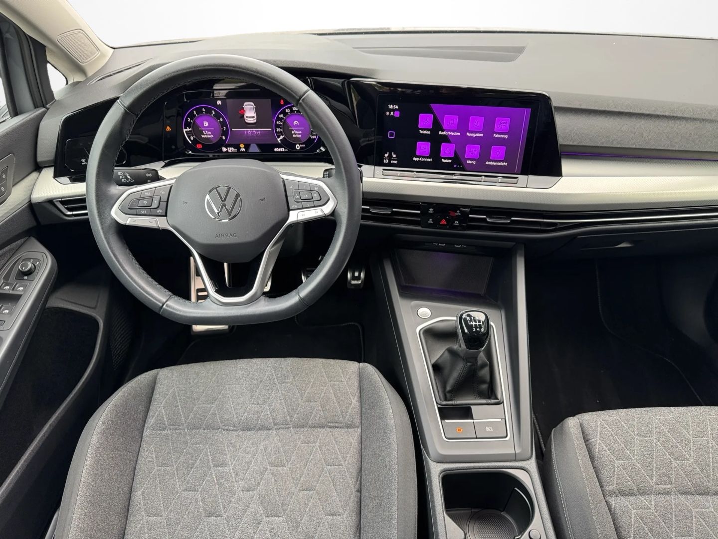 Golf VIII 1.5 TSI "MOVE" *LED*KAMERA*GJR*
