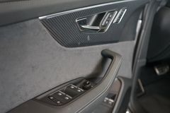 AUDI Q8 60 TFSI e | B&O | HuD | Pano | Nardo | SOFORT AUDI Q8 60 TFSI e | B&O | HuD | Pano | Nardo | SOFORT