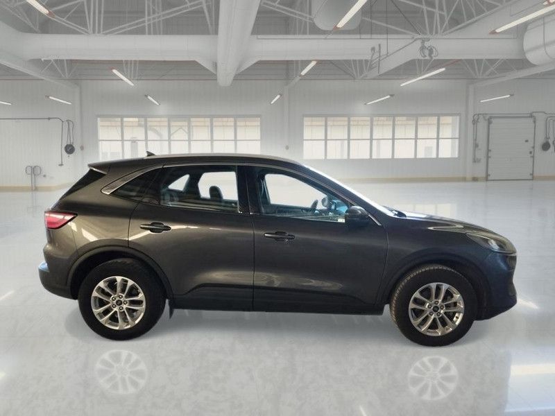 Ford FORD KUGA 2.5 BENZINA FHEV 152 CV 2WD TITANIUM B imagem 3