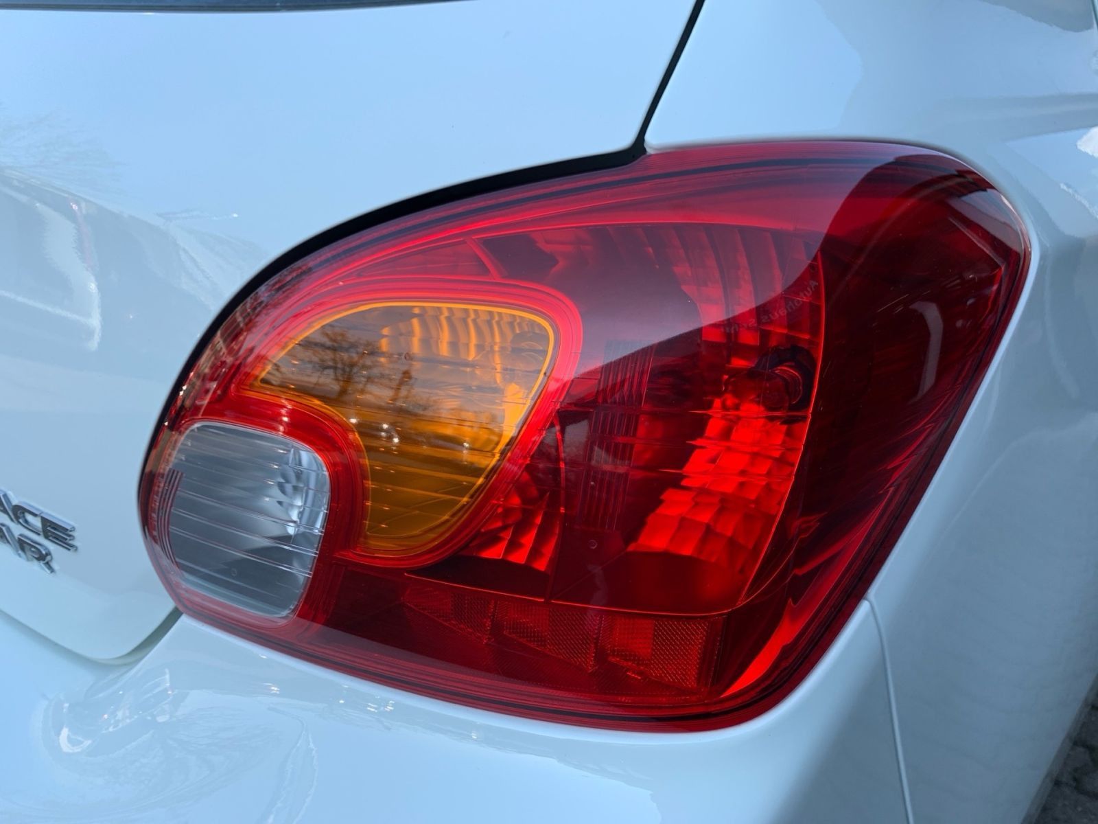 Fahrzeugabbildung Mitsubishi Space Star 1.0 EDITION Klima 1Hd