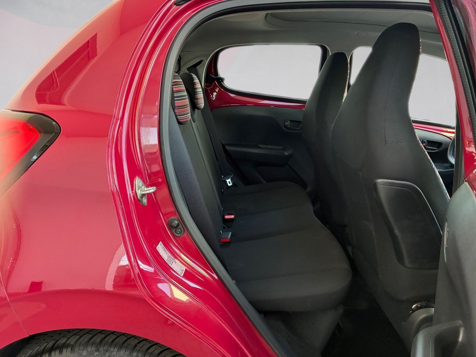 Fahrzeugabbildung Citroën C1 1.0 VTi Airscape Feel PDC,SD