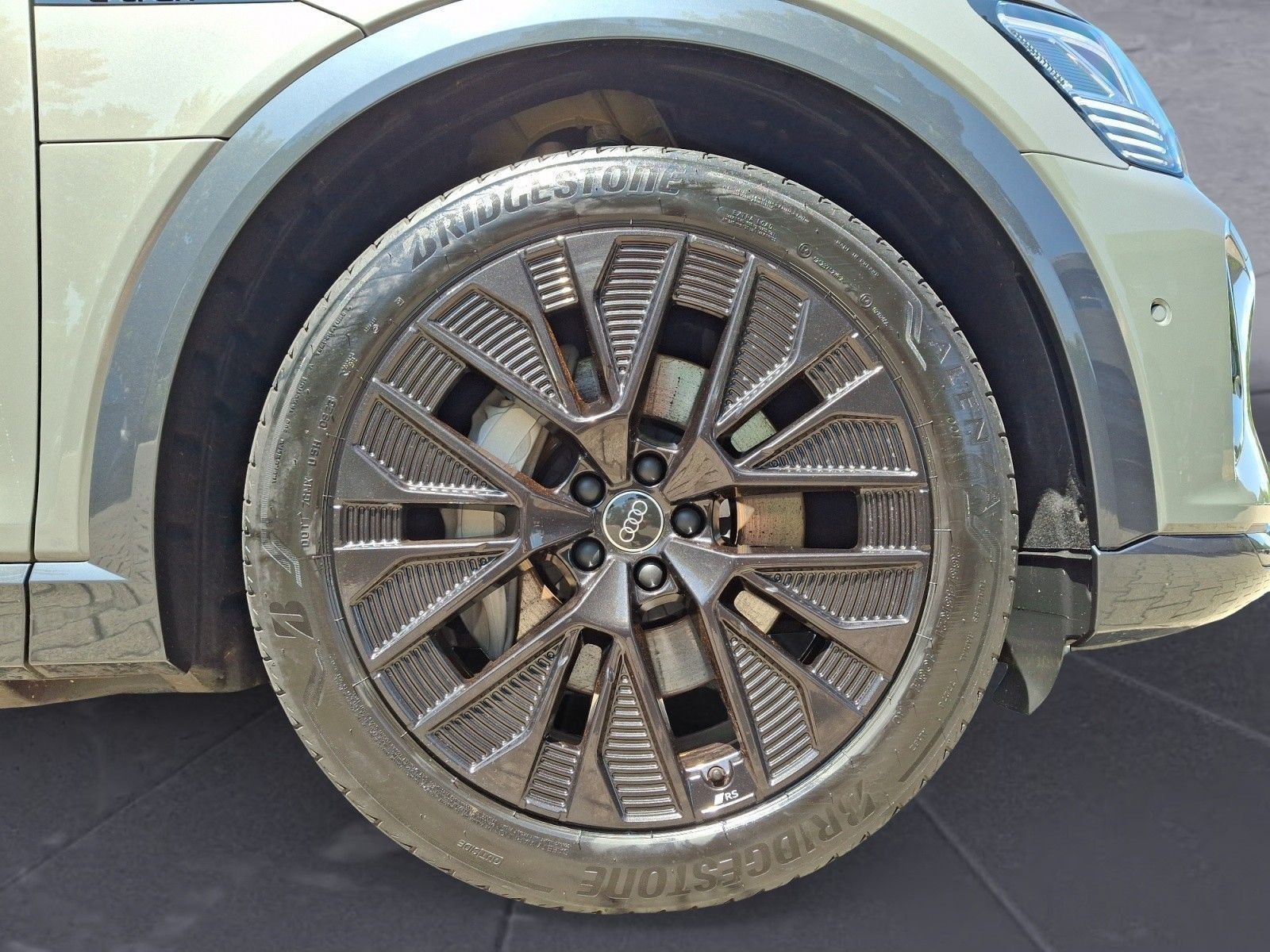 Audi Q8 e-tron - Bild 9