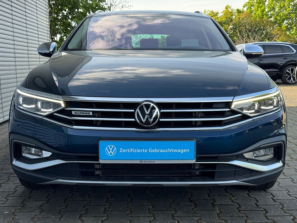 Passat Alltrack 2.0 TDI 4M *STDHZG*AHK*LEDER*