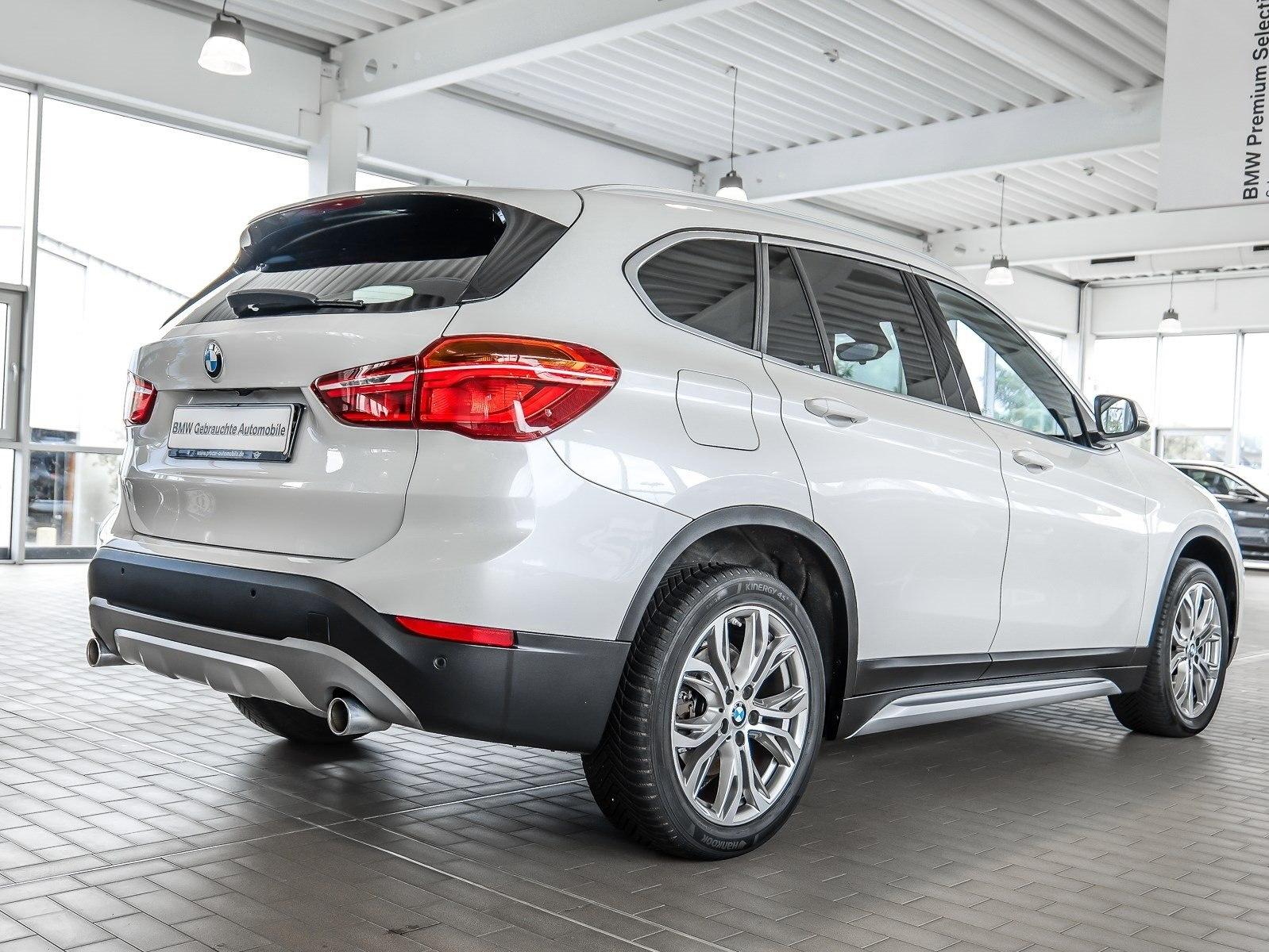 BMW X1 sDrive20i xLine Headup Kamera Hifi Komfzg