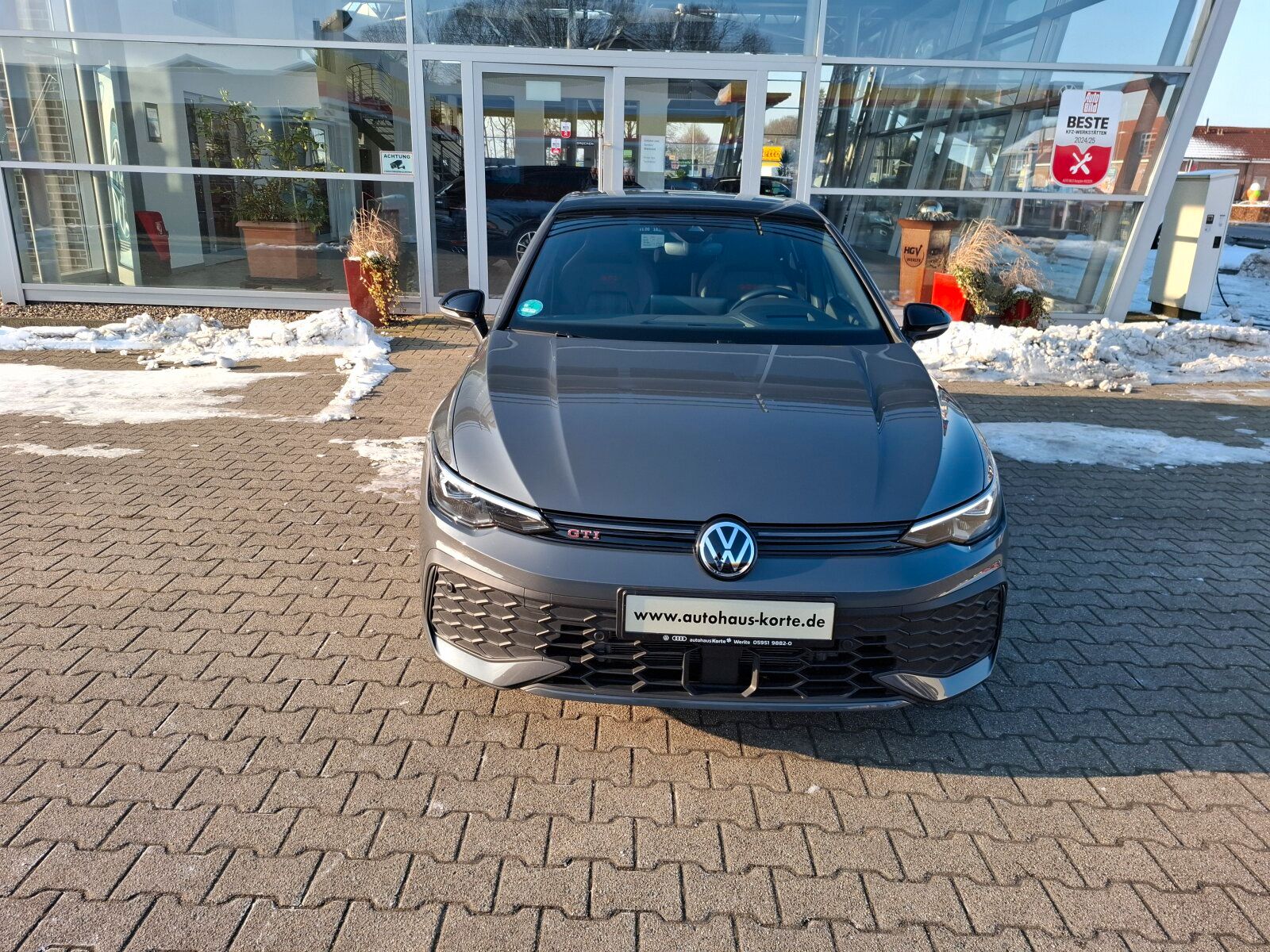 Volkswagen Golf VIII 2.0 TSI GTI Ausstattung GTI Distronic foto 2