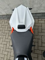 KTM 125 DUKE weis, ABS,Elektrostarter, Katalysator - Offers matching your search criteria