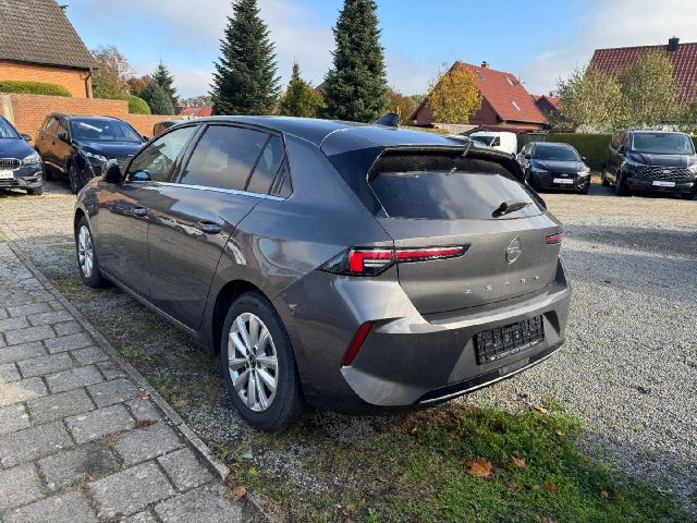 Opel Astra L Lim. 5-trg. 1.2 Elegance NaviKamera