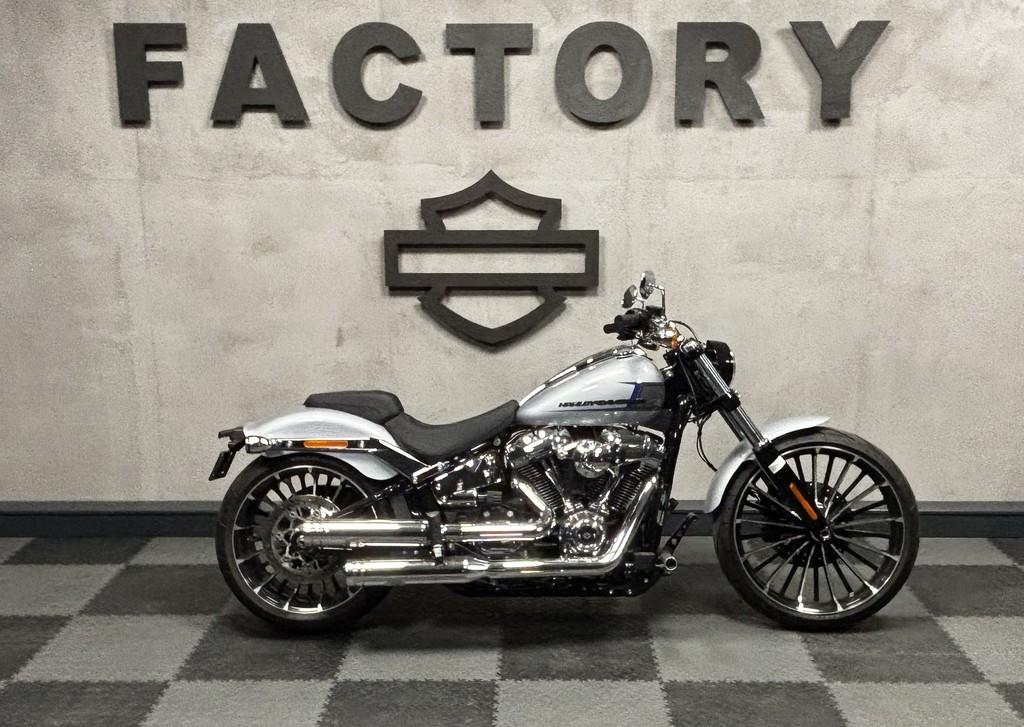 Harley-Davidson Breakout 117 