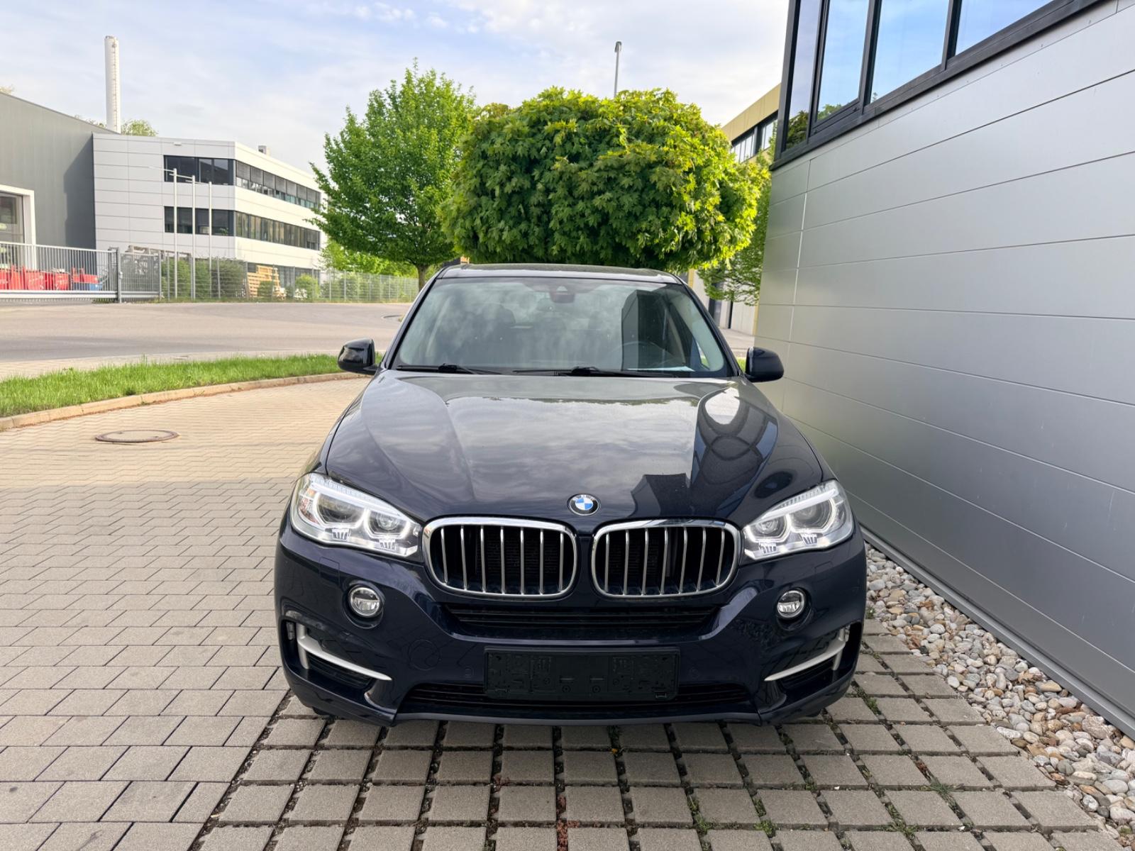 BMW X5 xDrive 35 i Leder/Navi/LED/AHK/Standheizung