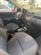 Mazda 3 aus dem Baujahr 2004 - Mazda aus 2004: Mazda3