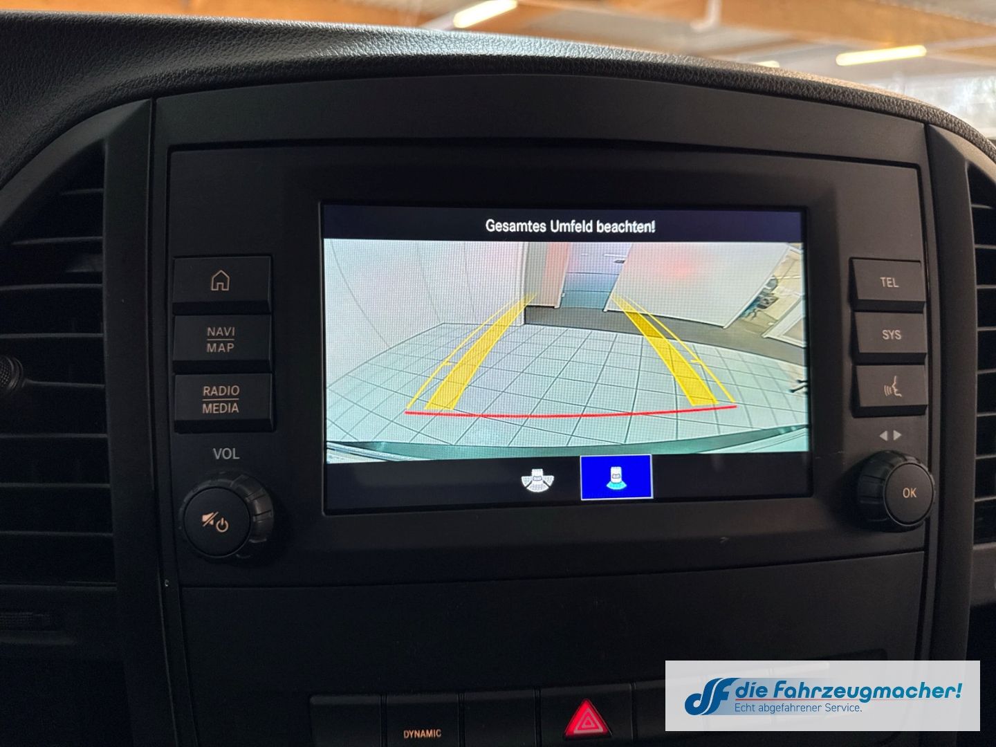 Fahrzeugabbildung Mercedes-Benz Vito Kasten e111 lang DAB SHZ Rückfahrkam. Notbr