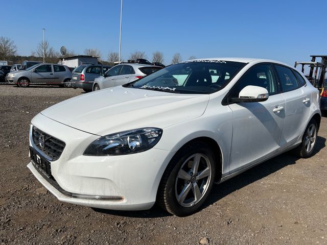 Volvo V40 Kinetic