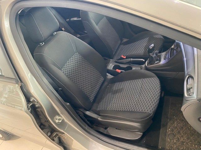 Fahrzeugabbildung Opel Astra K ST 1.6D EDITION NAVI/LED/PDC/TEMP./NEBEL