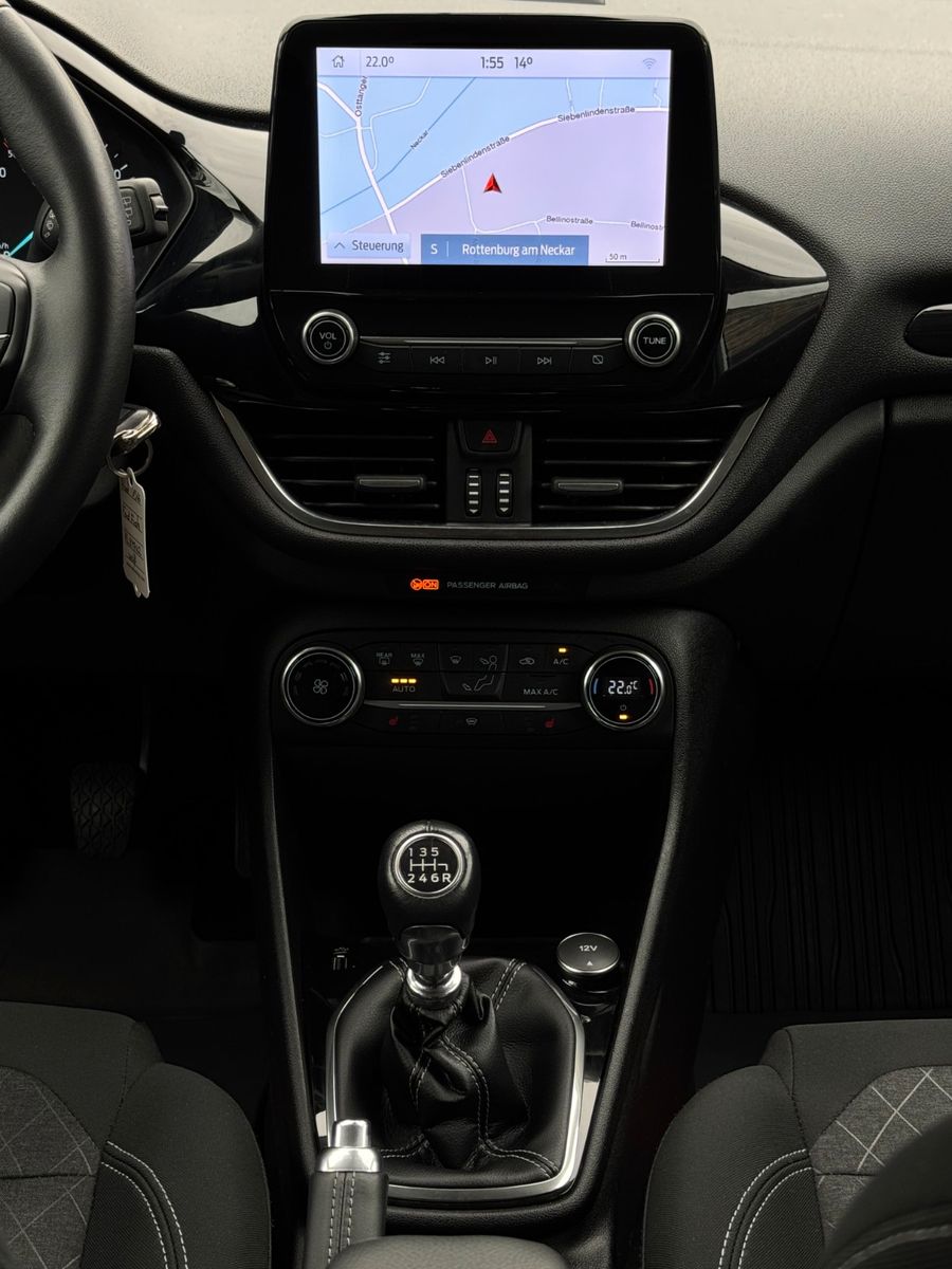 Fahrzeugabbildung Ford Fiesta 1.0 EB Active 140ps Kam Navi Temp SHZ LKA