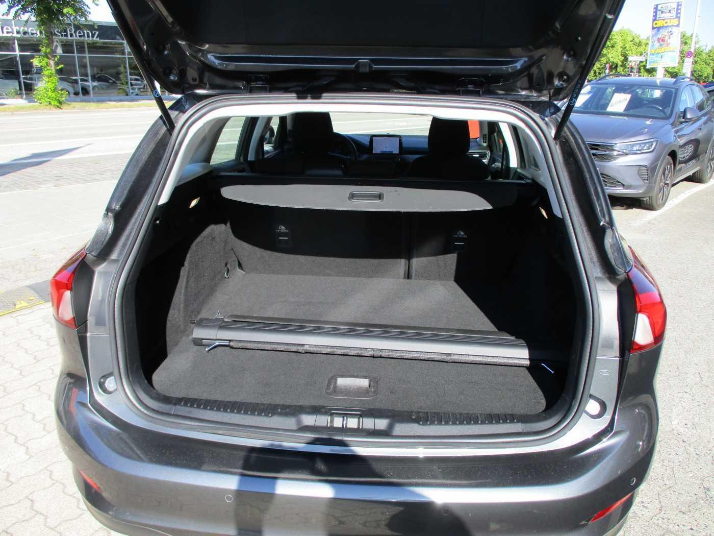 Ford Focus Turnier Diesel 1.5 EcoBlue COOL&CONNECT