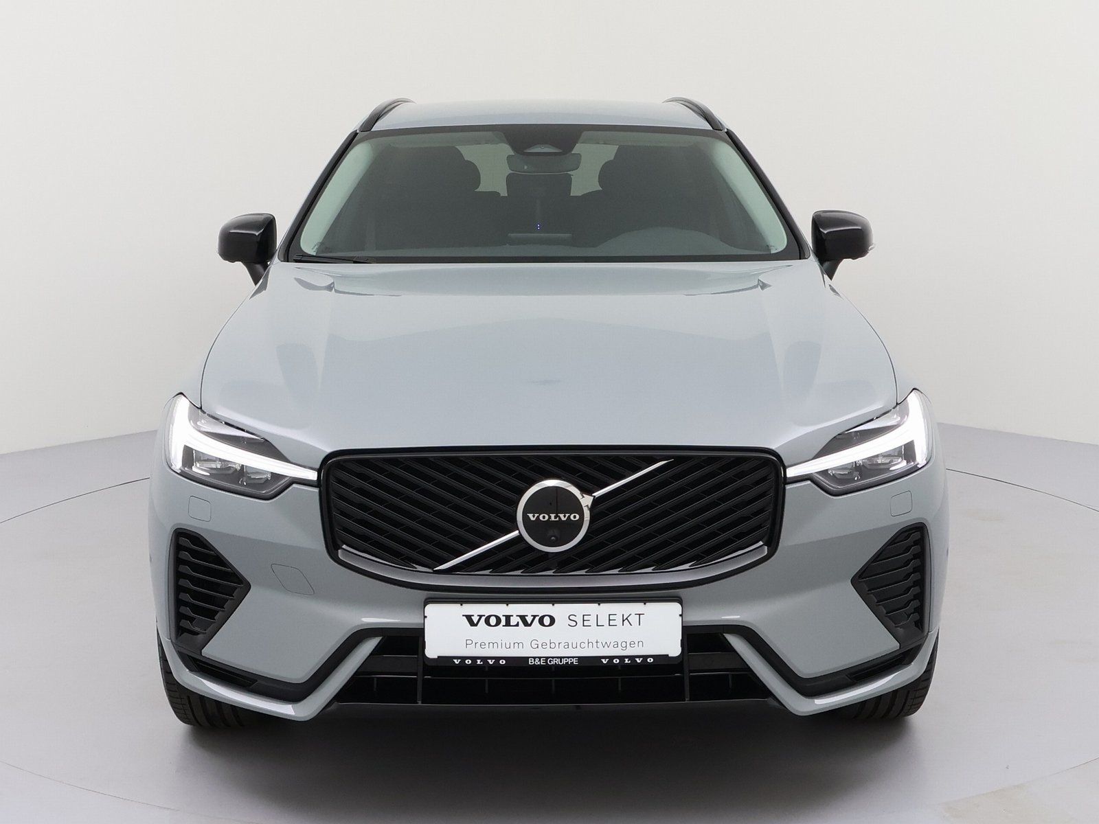 Volvo XC60 T8 PHEV Plus Dark AWD imagem 2
