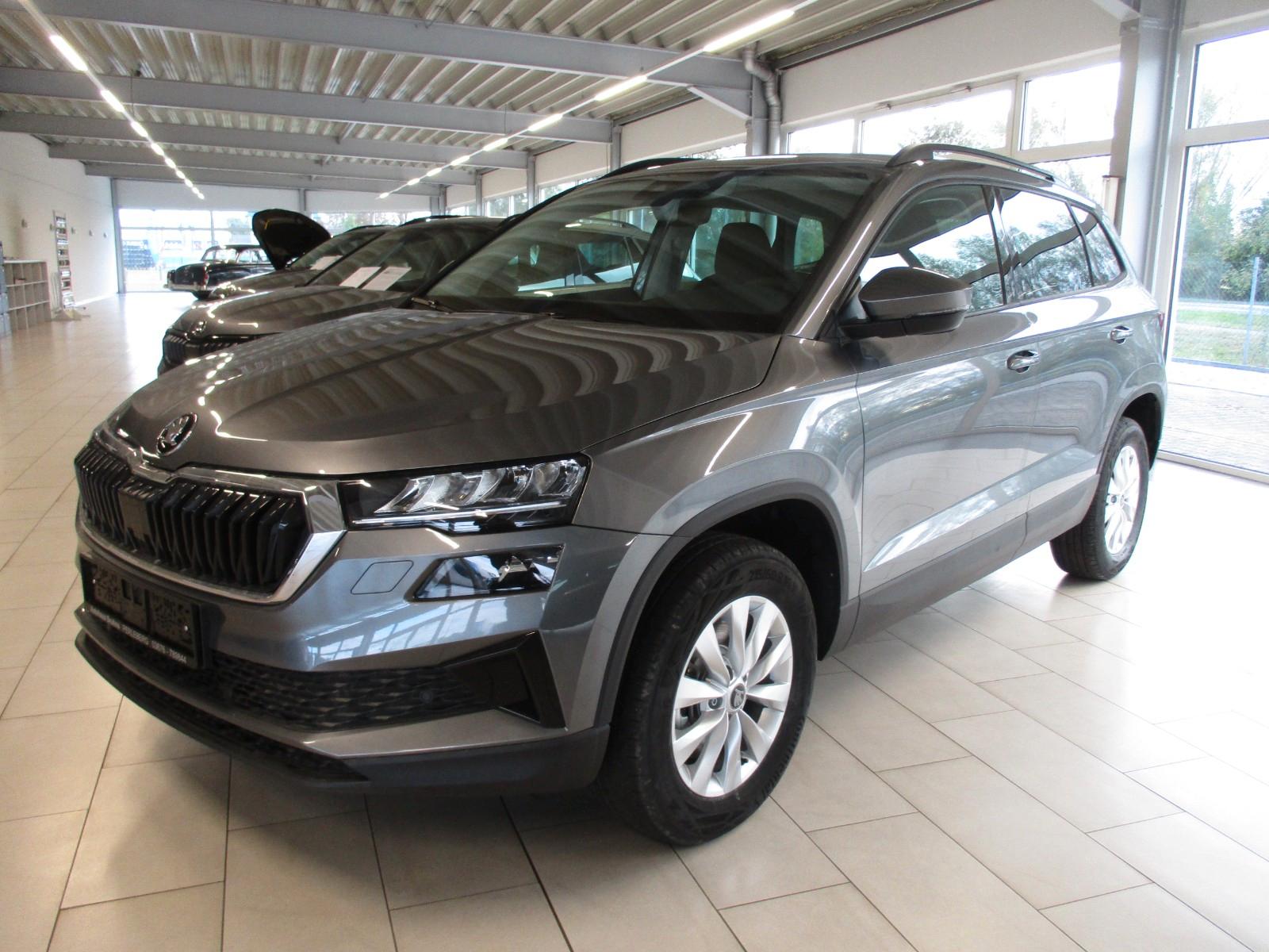Skoda Karoq Selection Automatik, ACC, CAM, AHK,5J.Gar.