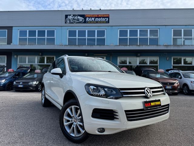 Volkswagen Touareg 3.0 TDI 245 CV tiptronic Blue