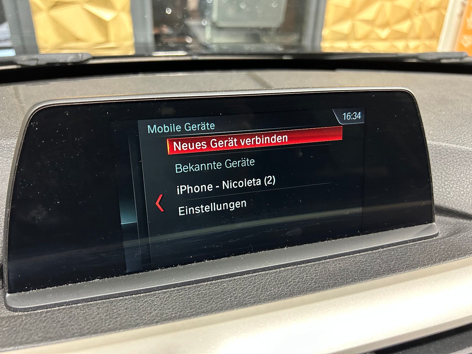 Fahrzeugabbildung BMW 318 d Advantage/NAVI7TEMPOMAT/SHZ/PDC/KLIMA
