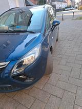 Opel zafira tourer 1.4 - Opel Zafira Tourer in Duisburg