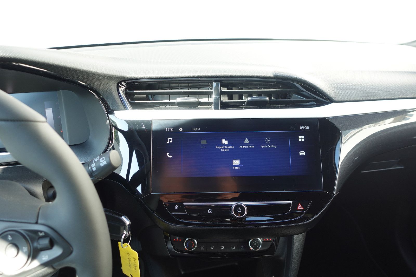 Fahrzeugabbildung Opel Corsa GS 1.2T,Kamera,Sitzhzg,Allwetter,LED,DAB+