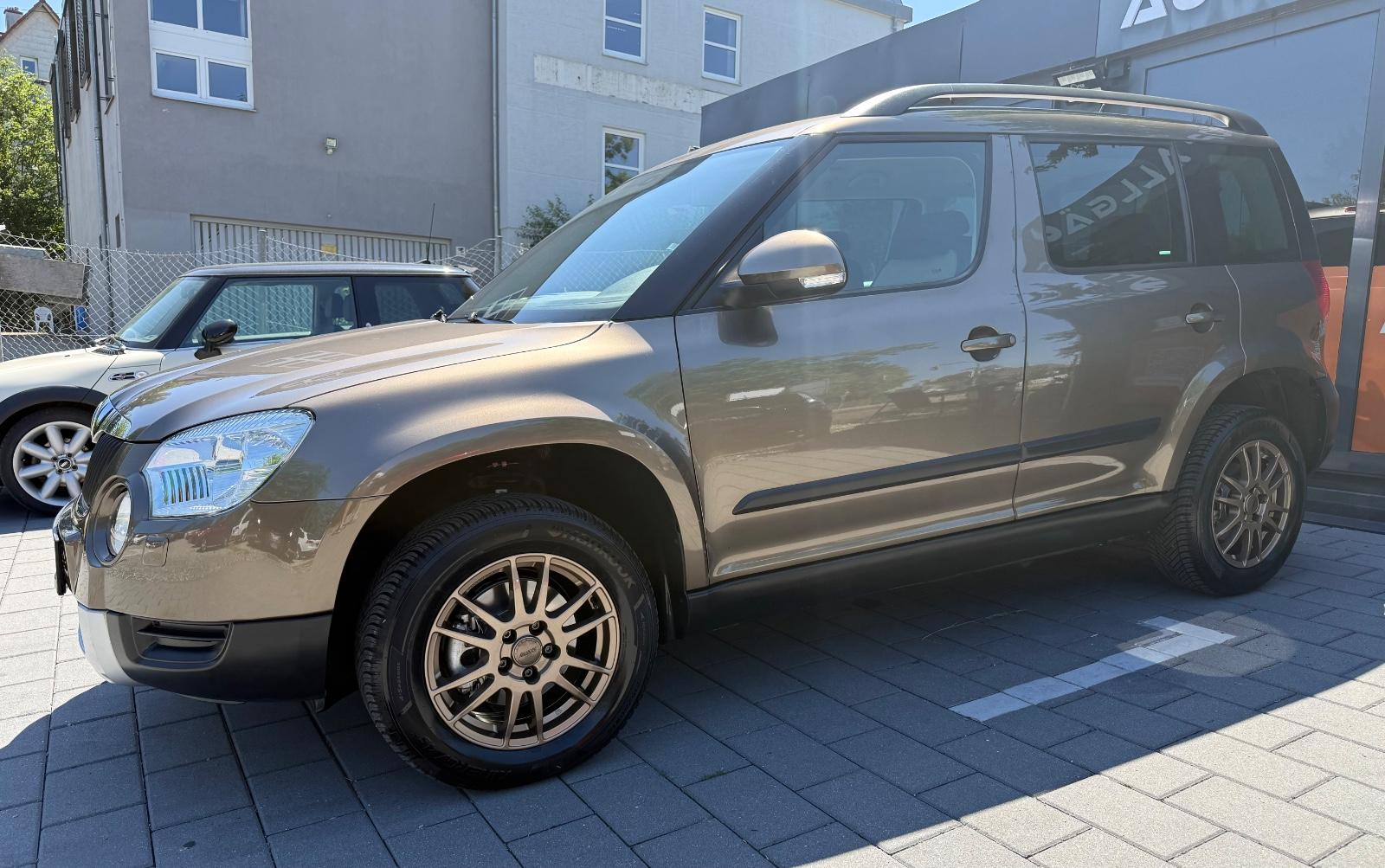 Skoda Yeti 1.8 TSI 152 ch 4x4 DSG Elegance • 78 600 km • Xénon • Sièges chauffants • Crit'Air 1