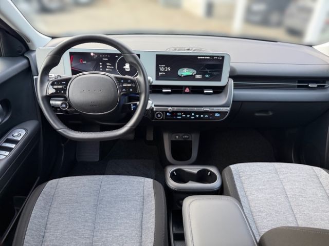 Fahrzeugabbildung Hyundai IONIQ 5 Dynamiq Elektro 4WD +KLIMA+RFK+NAVI+SHZ+