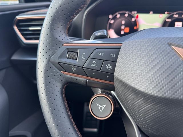 Leon Sportstourer 2.0 TDI Matrix-LED AHK Kamera