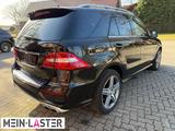 Mercedes-Benz ML 63 AMG Voll* Pano* 360 Kamera* Klimasitze*AHK - Mercedes-Benz ML 63 AMG Gebrauchtwagen