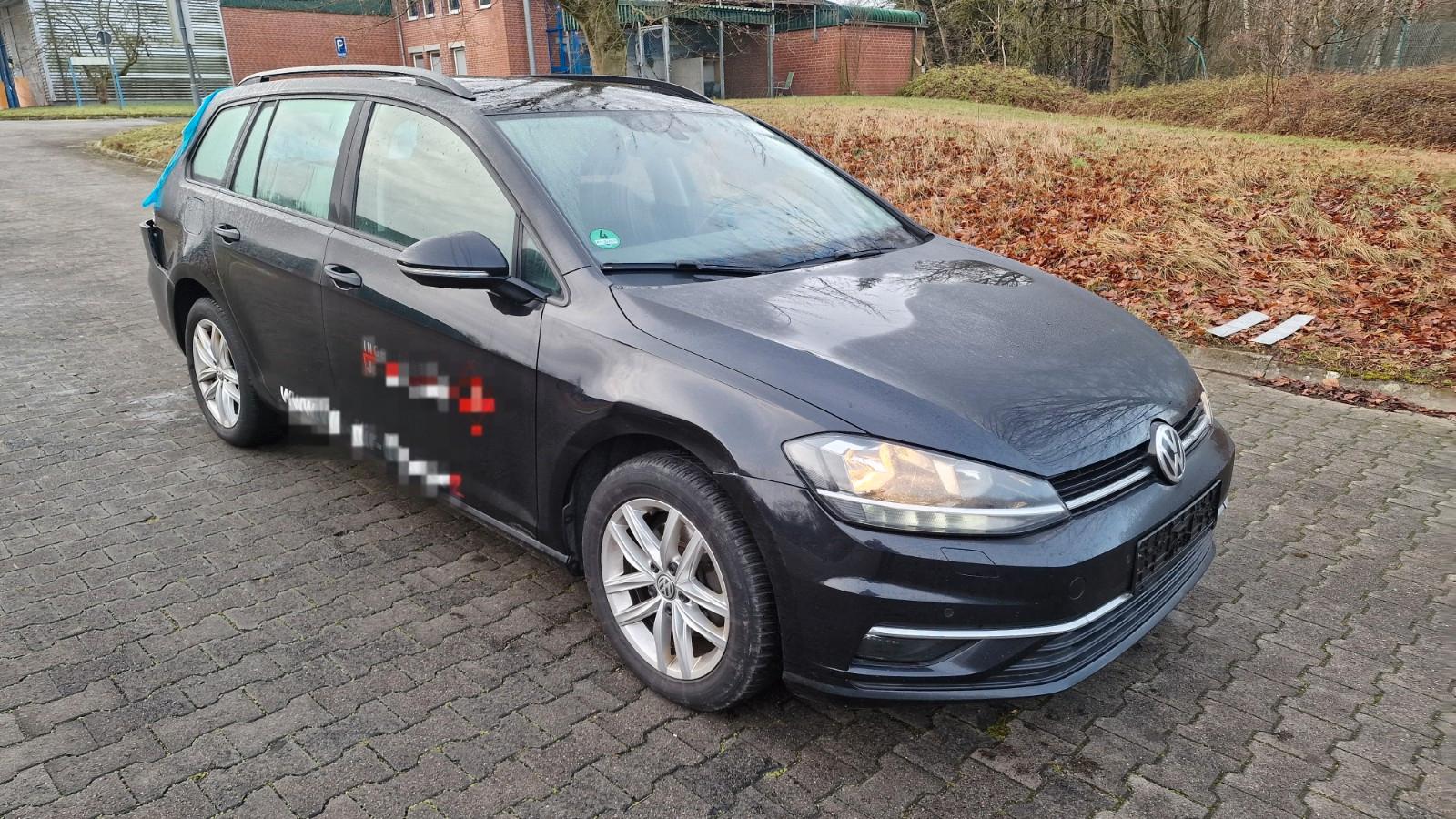 Volkswagen Golf 1.6 TDI SCR DSG Comfortline Variant