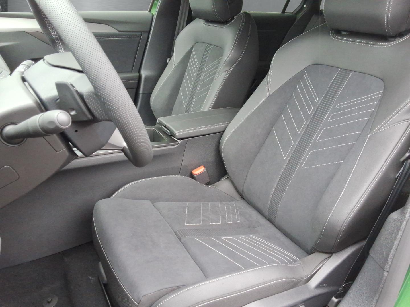 Opel Astra Electric ST Ultimate 58kWh AHK-abnehmbar A