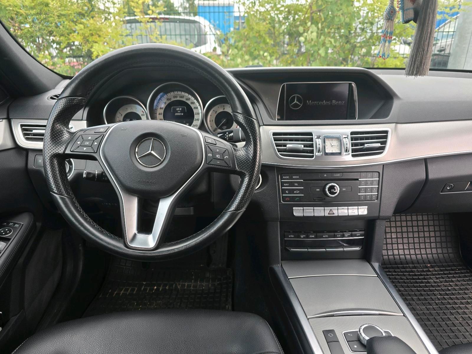 MERCEDES-BENZ Mercedes E220cdi Kombi