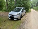 Renault Grand Scenic Limited dCi 110 Limited - Renault Grand Scenic aus 2014