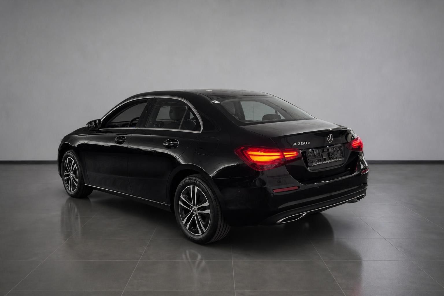 Mercedes-Benz A 250e AppleCarplay 1.Hand Schiebedach foto 5