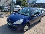 Renault Clio*TÜV NEU*2 HAND*KLIMA*SEHR SAUBER*TOP* - Renault Clio: Clio2