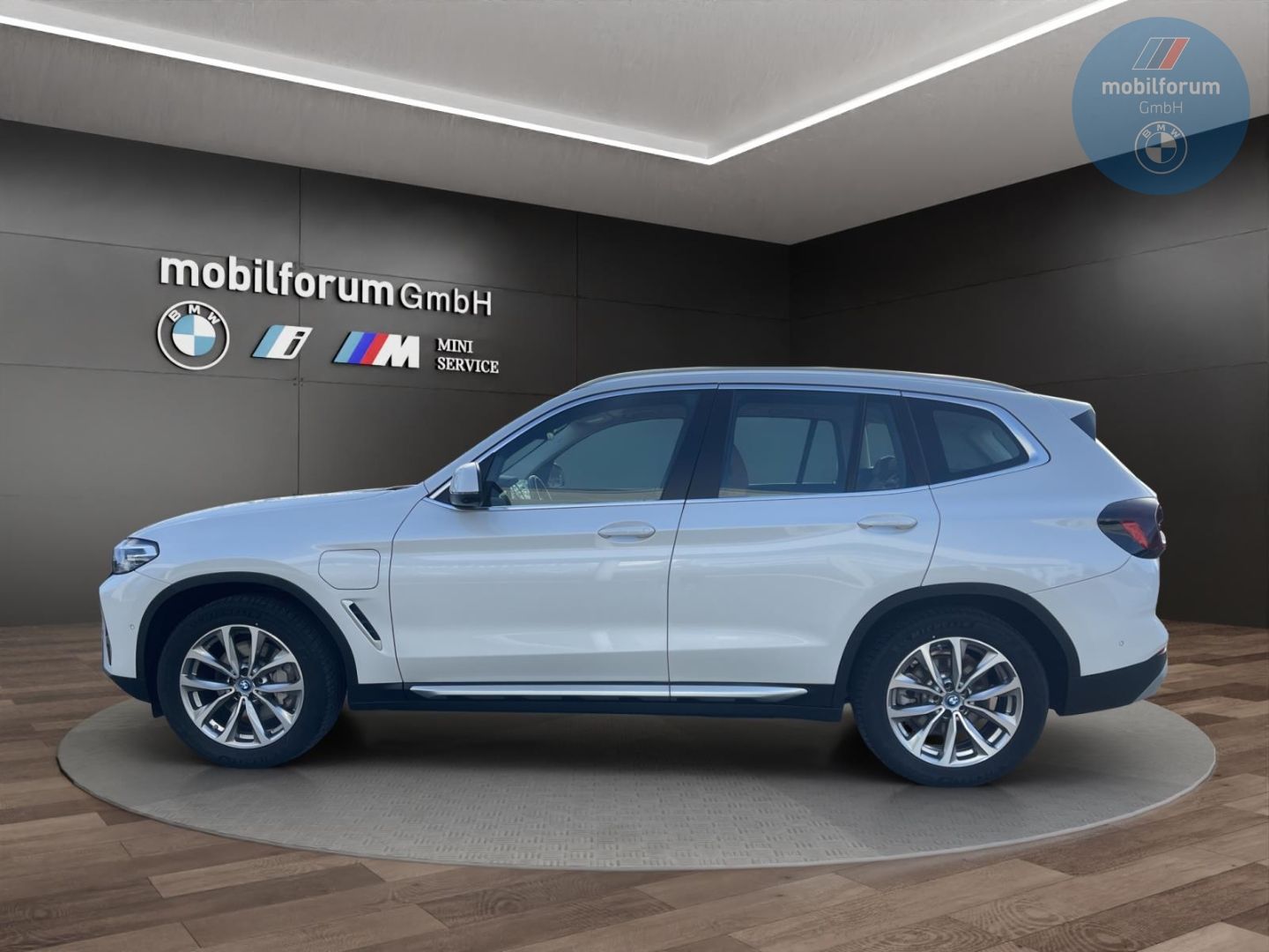 BMW X3 xDrive30e AHK HUD 360Kamera 19 Zoll LenkradHZ foto 4